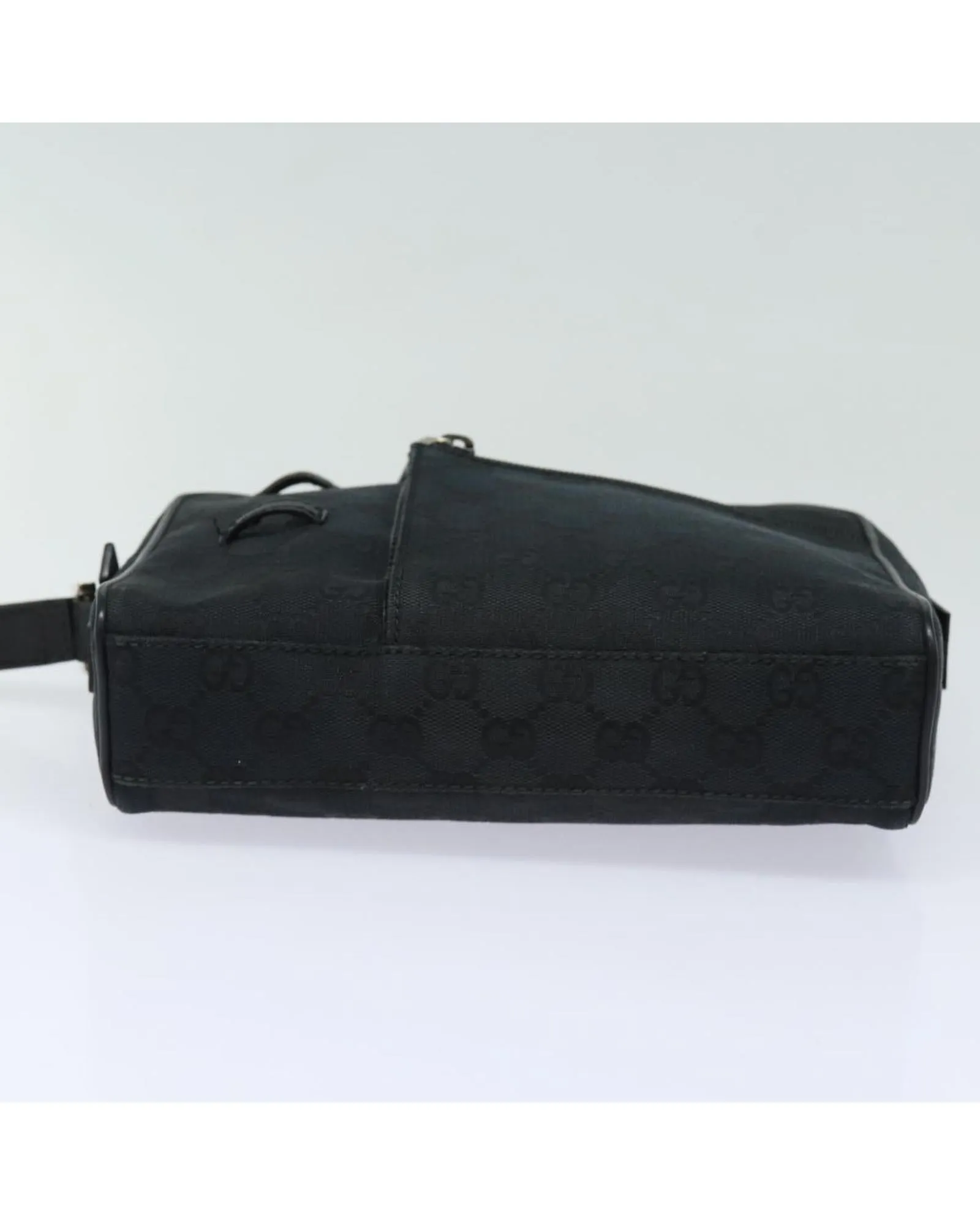 GG Canvas Clutch Bag with Rubbing and Storage Smell