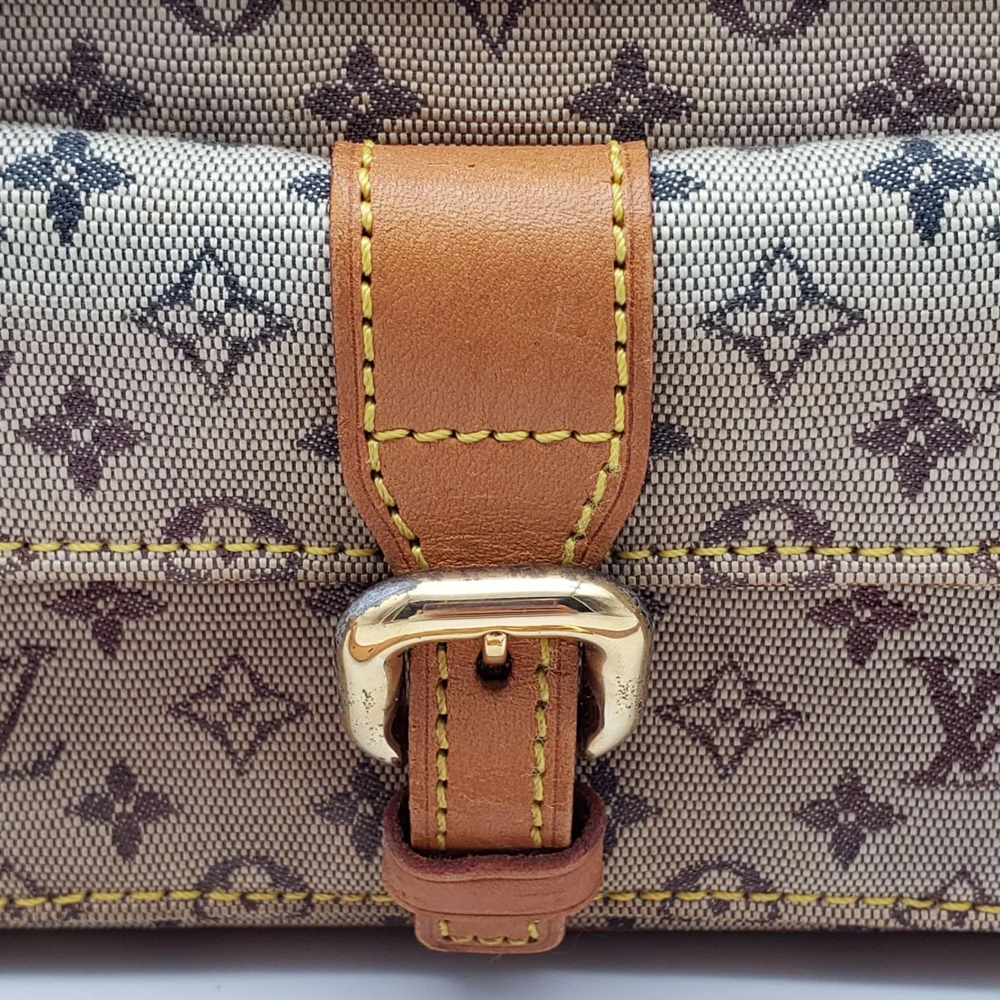 Louis Vuitton Juliette MM Shoulder Bag