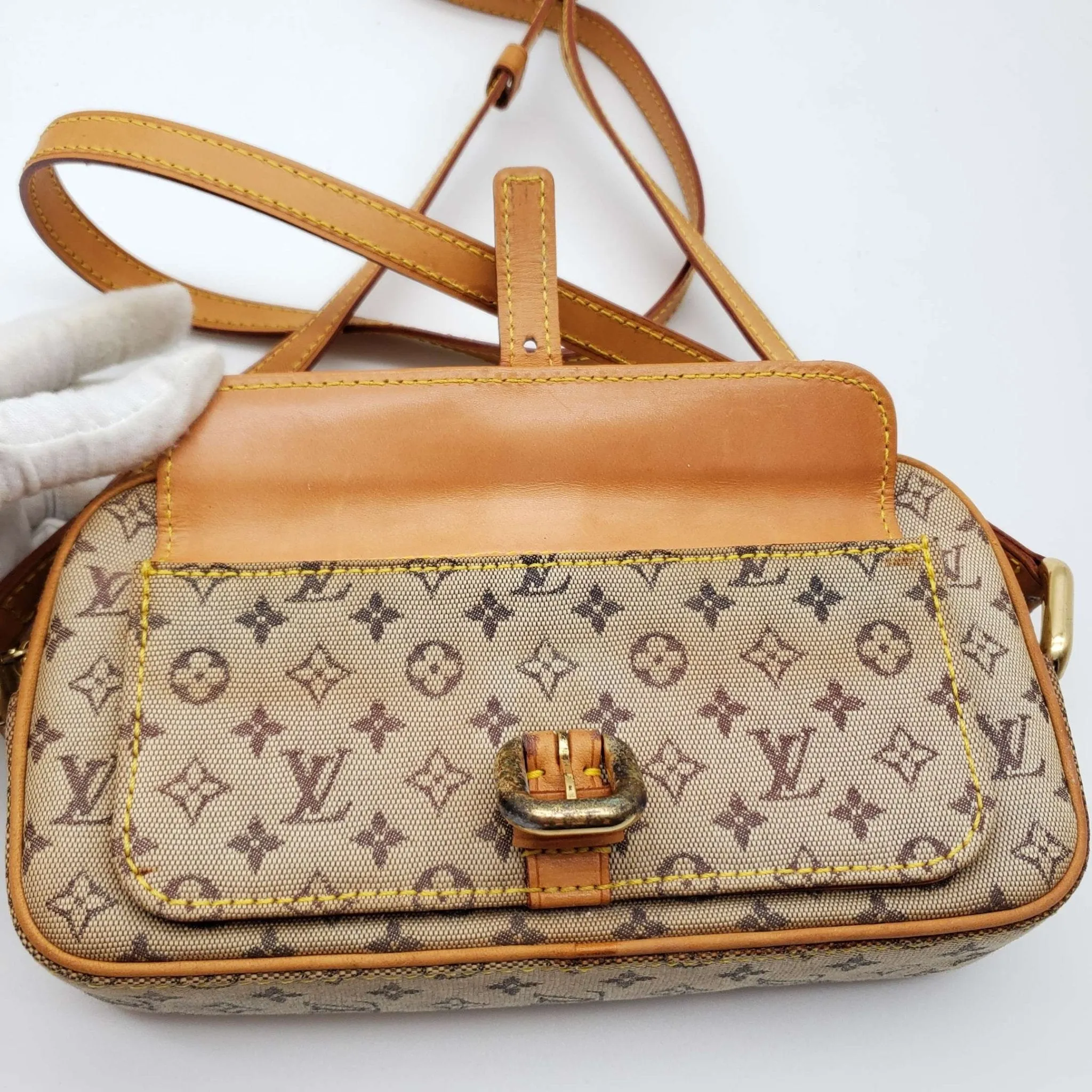 Louis Vuitton Juliette MM Shoulder Bag