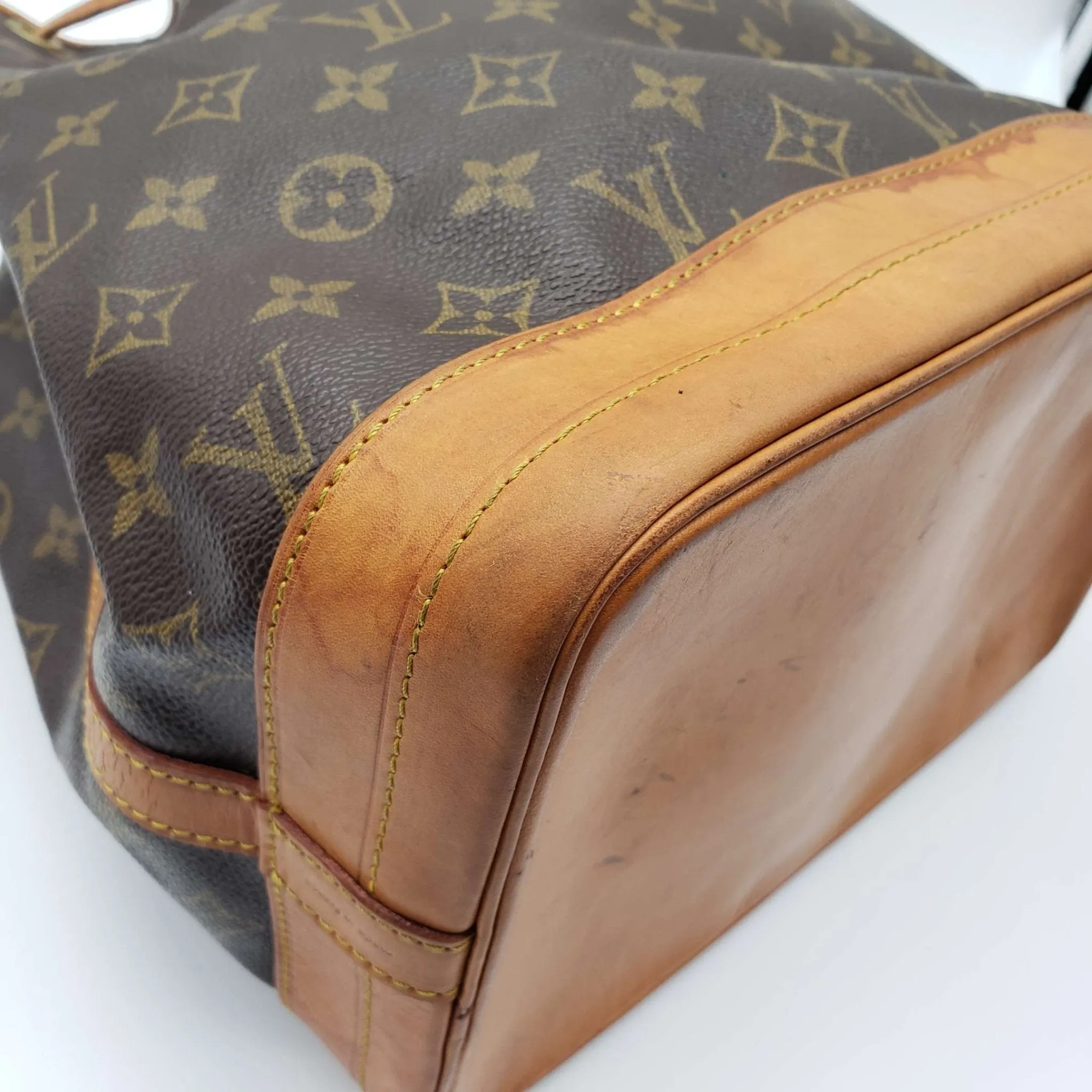 LOUIS VUITTON MONOGRAM PETIT NOE DRAWSTRING BAG