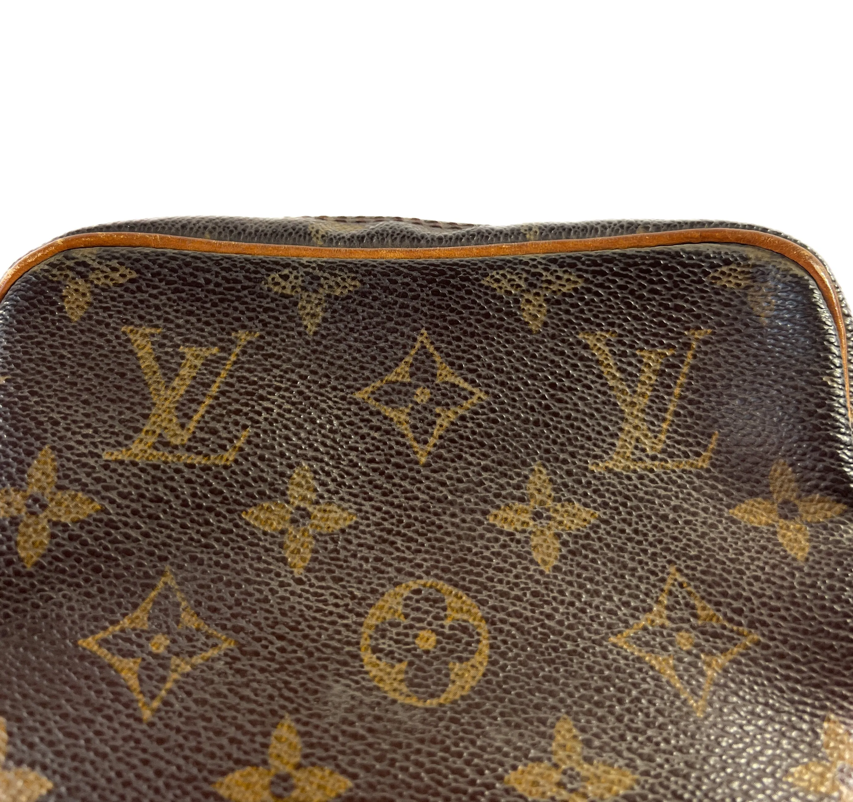 Louis Vuitton monogram vintage Danube crossbody SL0052