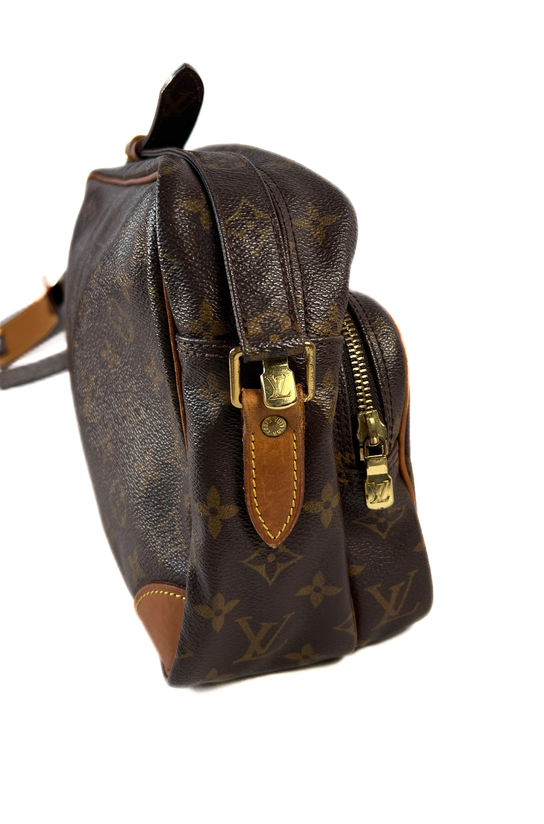 Louis Vuitton monogram vintage Nile crossbody NO0060