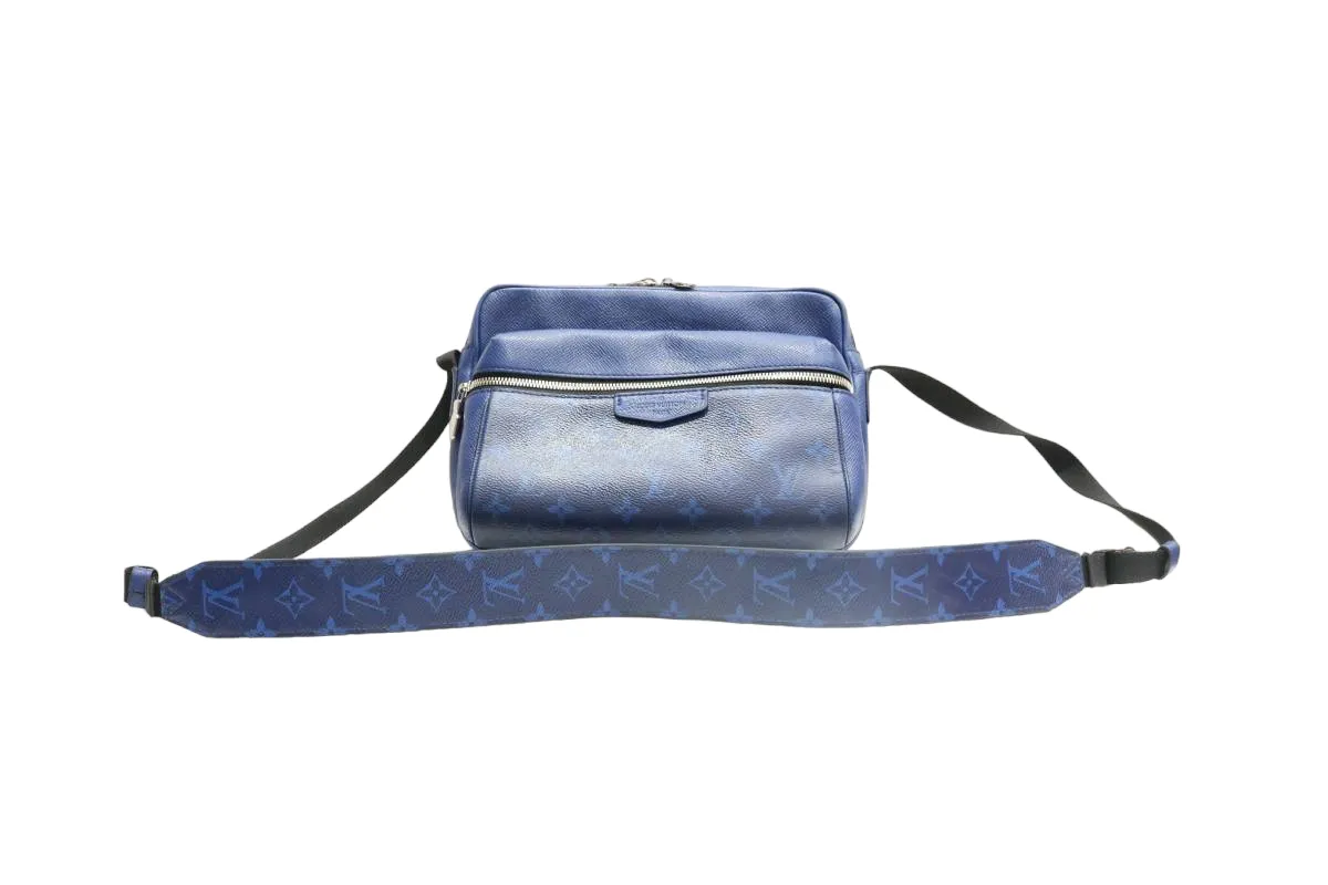 Louis Vuitton Outdoor Messenger Monogram Pacific Taiga Blue