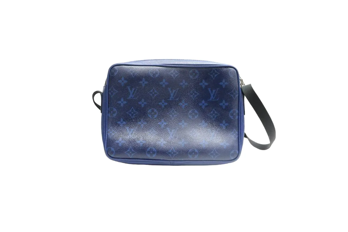 Louis Vuitton Outdoor Messenger Monogram Pacific Taiga Blue