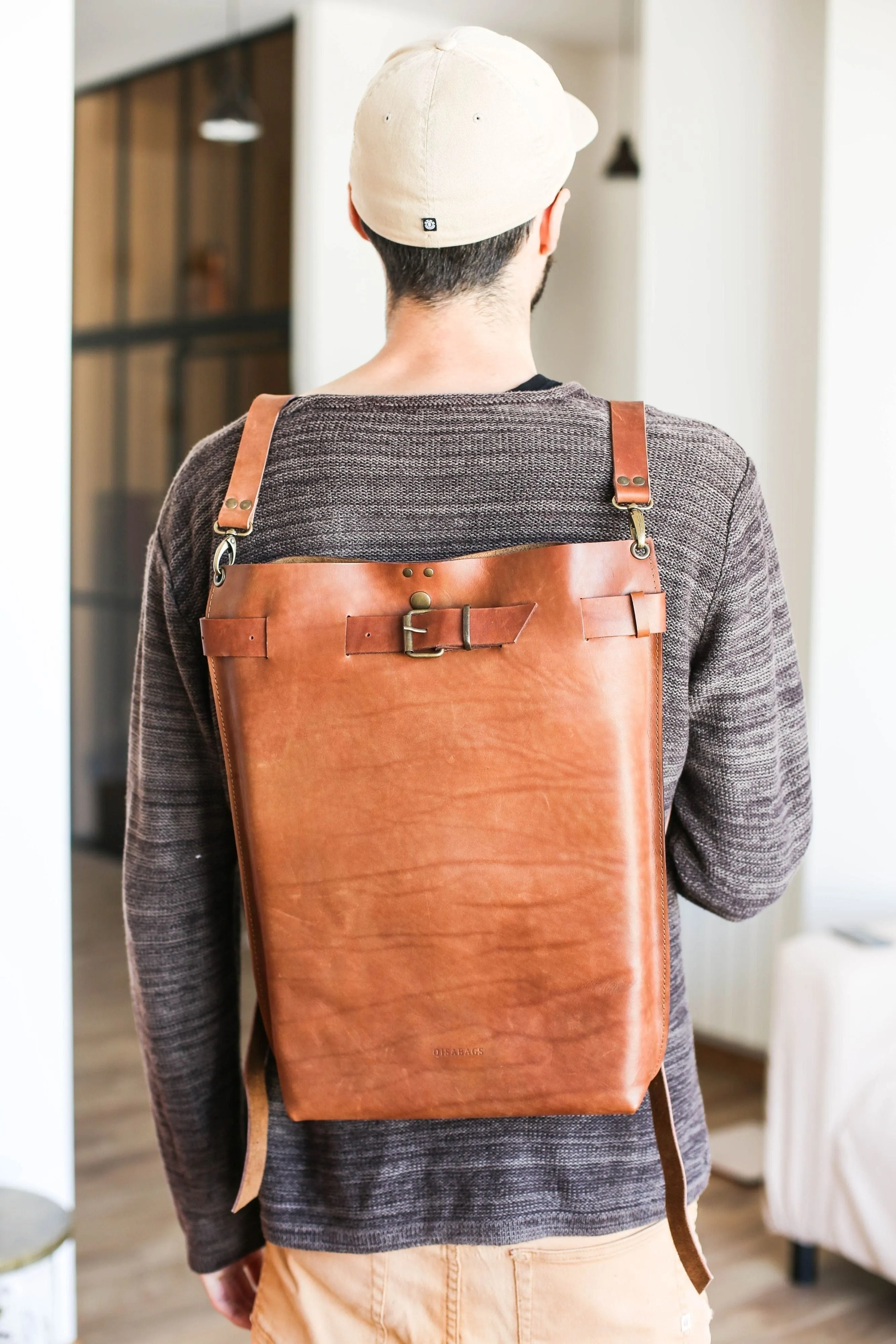 Men's Brown Leather Backpack