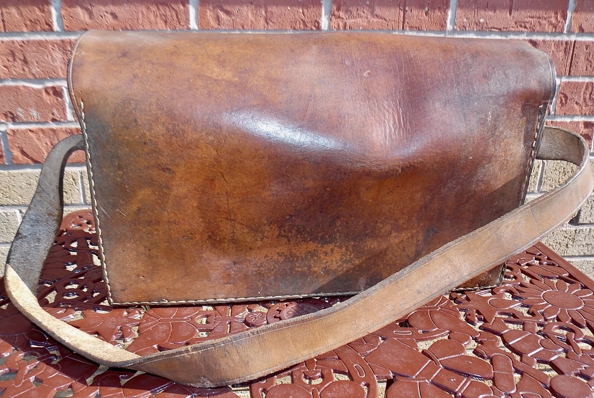 Vintage GPO/Military Brown Leather Shoulder Messenger Bag